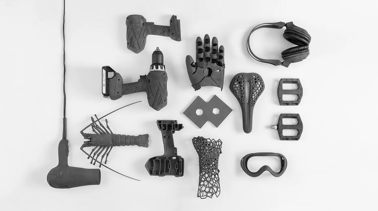 ชิ้นส่วนอะไหล่และ End-use parts พิมพ์จากไนลอน SLS สำหรับใช้งานจริงในสายการผลิต